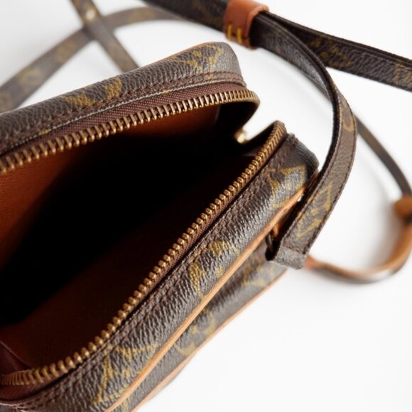 Authentic Preowned Vintage Louis Vuitton Monogram Mini Amazone Crossbody Bag - Picture 14 of 16